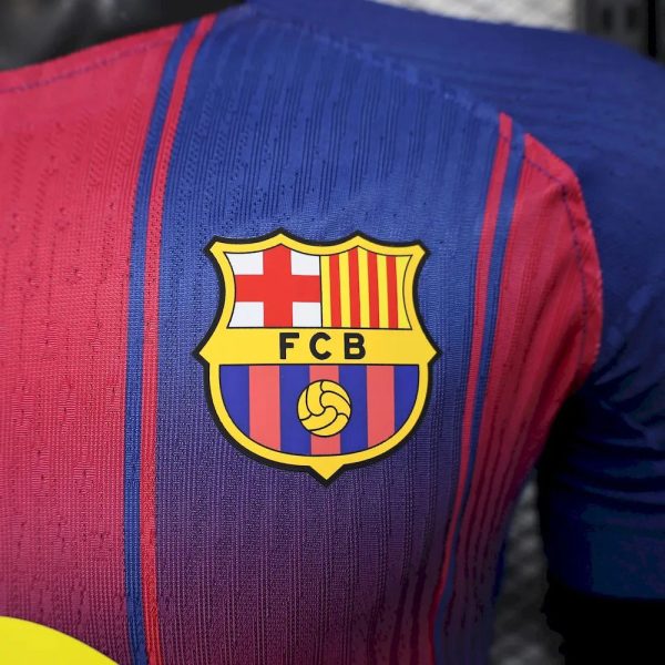 2025/2026 Barcelona Home football jersey