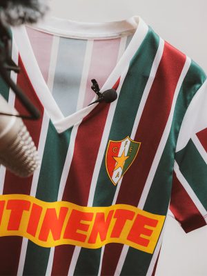 DEFB97E5-76AB-017D-D336-C29CBF3E3ABE-1